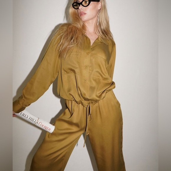 LNA Tops - LNA Military Drawstring Blouse